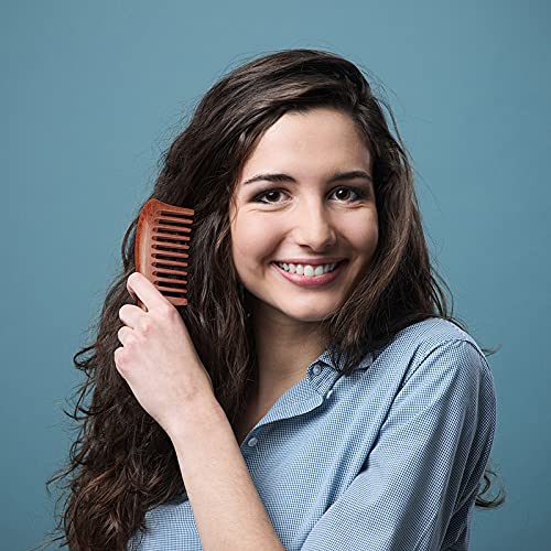 Louise Maelys Red Sandalwood Wide Tooth Comb For Curly Hair - color: Red Sandalwood