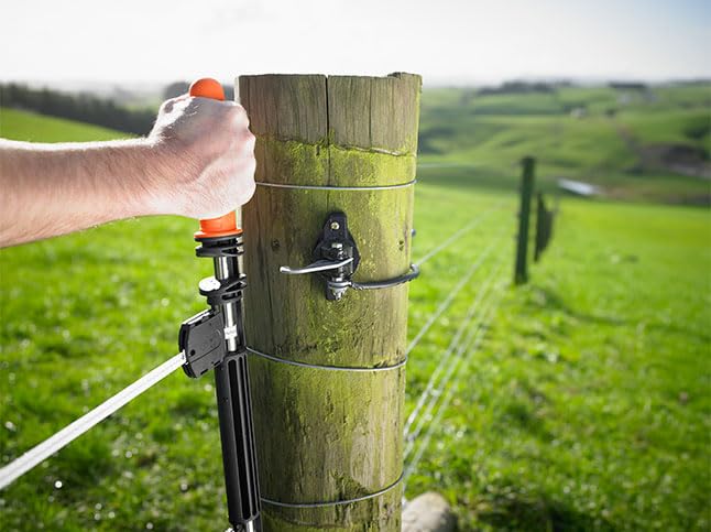 Gallagher Four Strand Tape Electric Fence Gate | Convenient Easy to Open Electrified Gate for Sheep, Horses, Livestock, Beehives, and More | Stretches up to 20 ft