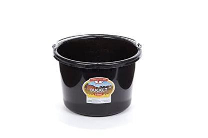 Little Giant® Plastic Animal Feed Bucket | Round Plastic Feed Bucket with Metal Handle | Made in USA | 8 Quarts | Black