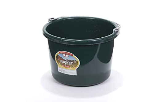 Little Giant® Plastic Animal Feed Bucket | Round Plastic Feed Bucket with Metal Handle | Made in USA | 8 Quarts | Green - color: Green