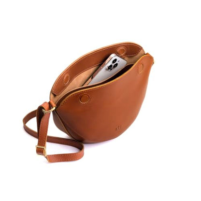 Portland Leather Goods Koala Sling Bag - Adjustable Full-Grain Leather - color: Honey, size: Large