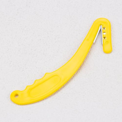 ZORZA 1Pcs Unloading Label Plastic Tag Removernt Easy Use Goat Sheep Pig Ear Tag Removal Livestock Ear Remover Farming Essential Tools (Yellow) | Sharp Steel Blade,Ergonomic Handle,Makes Farmer Farming Tasks Easier,for Animals Livestock Including Sheep Ca