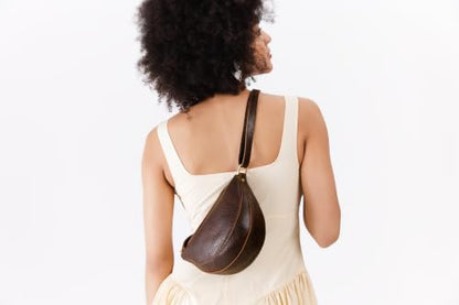 Portland Leather Goods Koala Sling Bag - Adjustable Full-Grain Leather - color: Coldbrew, size: Large