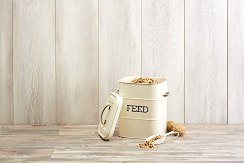 KitchenCraft Living Nostalgia Pet Food Storage Tin with Metal Scoop, Dog Food Bin, Dry Animal Feed Biscuit Metal Container for Bird, Cat, Rabbit, Guinea Pigs, Antique Cream