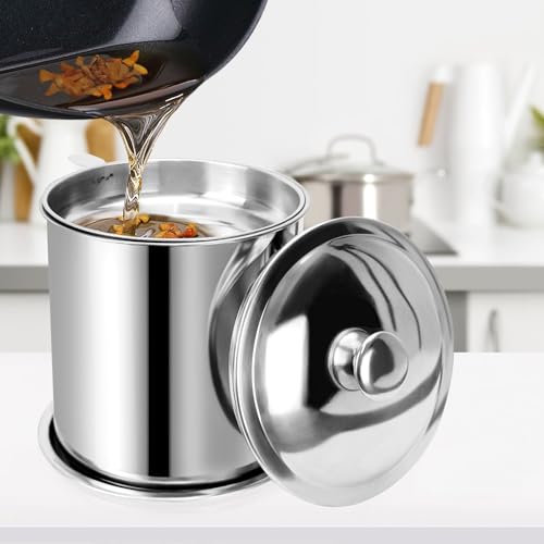 Bacon Grease Container,Kitchen Oil Container Can with Strainer and Anti-slip coaster tray for Store Meat Frying Oil and Cooking Grease Storage