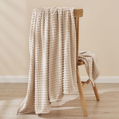 EMME Fleece Blanket, 3D Jacquard Throw Blanket for Couch and Bed, Soft Cozy and Fluffy Blankets Lightweight Luxury Flannel with Geometric Grid Design (Beige, 108" x 90") - color: 01-grid-beige, size: King