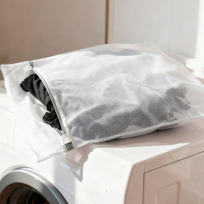 3 Pcs Premium Fine Mesh Laundry Bags, 3 Small 9 x 12 Inches Durable Laundry Wash Bags with Sturdy Zipper for Delicates, Laundry Bag for Delicates, Garment Bag for Washing Machine (3 Small) - size: Small