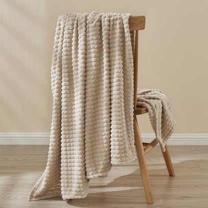 EMME Fleece Blanket Queen Size Luxury Flannel for Couch Bed Sofa Chair, Soft, Plush, Warm and Cozy Blanket with 3D Geometric Grid Design (Beige, 80'' x 90'') - color: 01-grid-beige, size: Queen