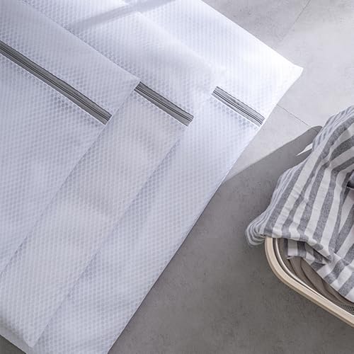 3Pcs Durable Honeycomb Mesh Laundry Bags for Delicates 12 x 16 Inches (3 Medium)