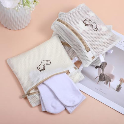 4 Pcs 7.87×7.09 Inch Small Mesh Laundry Bags for Socks, Durable Polyester Lingerie Delicates Bag for Washing Machine, Useful for Masks, Underwear (4 Sock Laundry Bag)