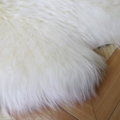 Champlus Genuine Australian Merino Sheepskin Rug, 5x7 ft Sheep Skin Rug, Lambskin Area Rug, 6-Pelt, White - size: 5' x 7' (Oblong)