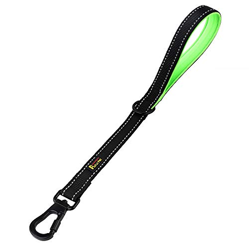 PLUTUS PET Short Training Dog Leash with Padded Handle for Medium Large Big Dogs,18 Inch Heavy Duty Strong Traffic Leash with Carabiner Clip for Climbing Walking or Guiding Blind（18”，Black | Reflective, Heavy Duty Strong Nylon, Traffic Leash with Carabine
