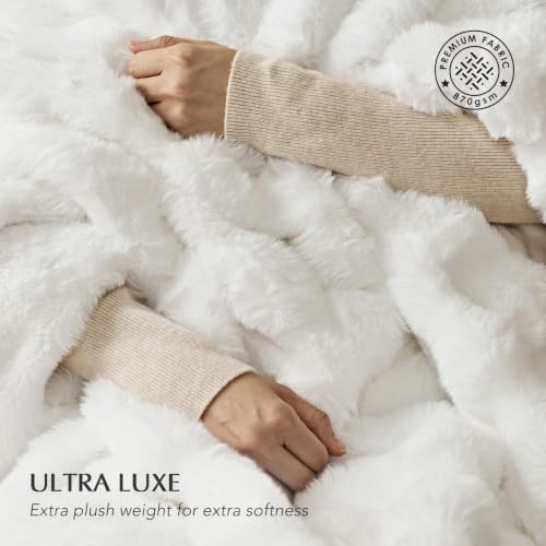 EverGrace Faux Rabbit Fur Bubble Throw Blanket, 50"x60", Bright White - color: Bright White, size: 50"x60"