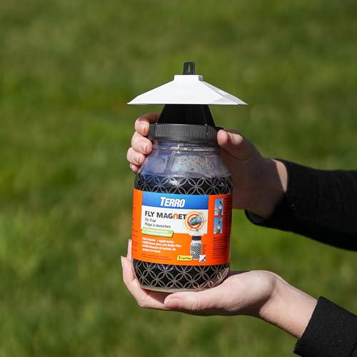 Terro T380 Outdoor Reusable Fly Magnet Fly Trap - Poison Free Trap with Bait (Pack of 2)