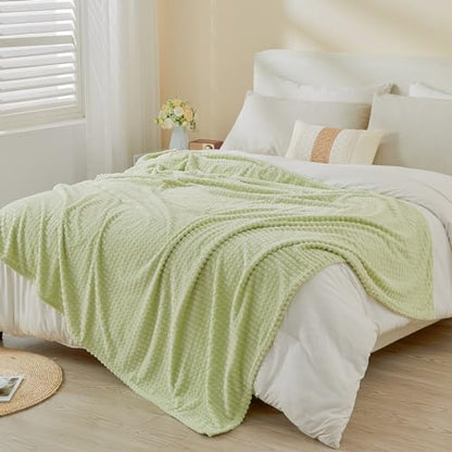 EMME Fleece Throw Blanket Luxury Flannel for Couch Bed Sofa Chair, Soft, Plush, Warm and Cozy Blanket with Geometric Grid Design (Sage Green, 60'' x 80'') - color: 15-grid-sage Green, size: Twin