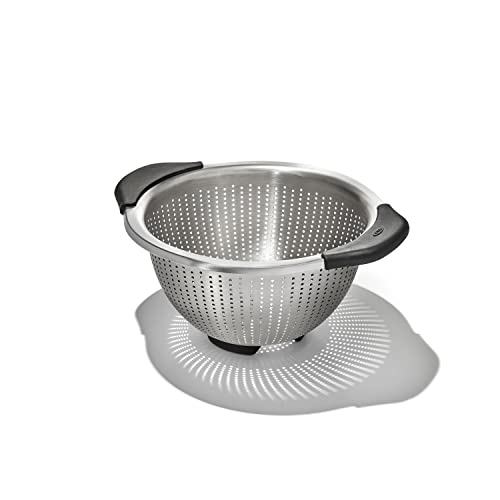 OXO Good Grips Strainer - 3 Qt Capacity, Stainless Steel | Colander, Nesting Design For Easy Storage, Non-Slip Handles, Drains Pasta And Vegetables, Dishwasher Safe - size: 3 Qt