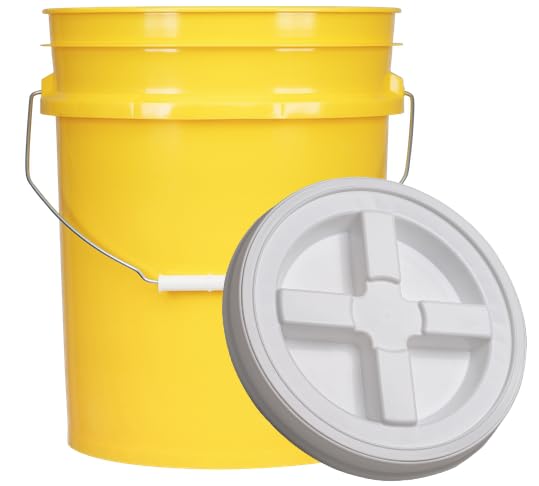 House Naturals 5 Gallon Food Grade Plastic Bucket with Air Tight Screw on Lid Made in USA Container (Yellow Bucket with White Lid) - color: Yellow Bucket With White Lid