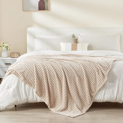 EMME Fleece Blanket, 3D Jacquard Throw Blanket for Couch and Bed, Soft Cozy and Fluffy Blankets Lightweight Luxury Flannel with Geometric Grid Design (Beige, 108" x 90") - color: 01-grid-beige, size: King