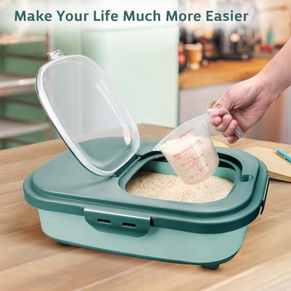 Rice Storage Containers, Collapsible 20 to 30Lbs Food Storage Bin Dispenser with Rolling Wheel and Clear Airtight Lid, BPA Free Flour, Sugar, Cereal and Dog Cat Pet food Containers - color: Green