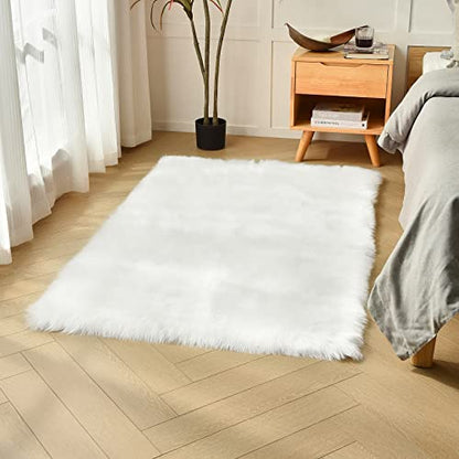 duduta White Faux Sheepskin Fur Rug 3x5 ft, Fluffy Carpet Rug - color: White, size: 3' x 5'