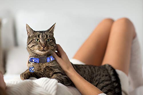 2Pcs Breakaway Cats Collars Cat Collars for Boy Cats Moons Adjustable Kitten Collars with Bell & Pendant Glow in The Dark,Black+Blue - color: Black+Blue, size: 7.0-10.7''