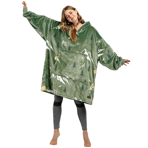 Catalonia Oversized Blanket Hoodie, Mountains Fleece Wearable Blanket - color: Camping Green