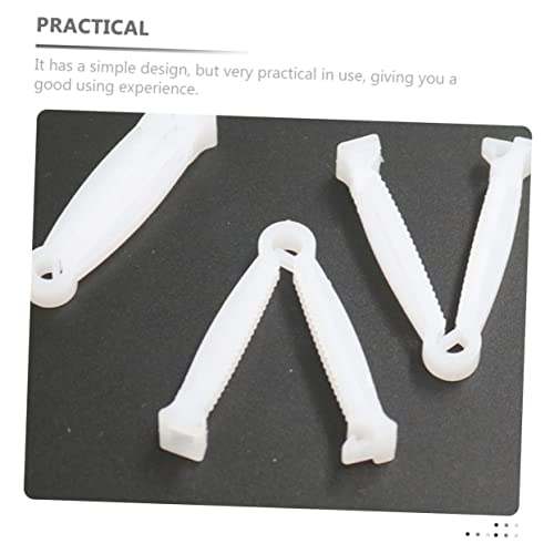 POPETPOP Umbilical Cord Clips Set Umbilical Nursing Clamps for Piglets Livestock Breeding Tools Whelping Kit with Scissors Non-Slip Serrated Clamp for Newborn Piglets 5.90 X 2.75 X 0.39 in