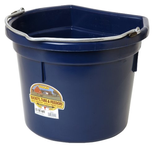 Little Giant® Flat Back Plastic Animal Feed Bucket | Animal Feed Bucket with Metal Handle | Horse Feed & Water Bucket | 22 Quarts | Navy