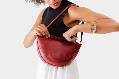 Portland Leather Goods Koala Sling Bag - Adjustable Full-Grain Leather - color: Chili Red, size: Small