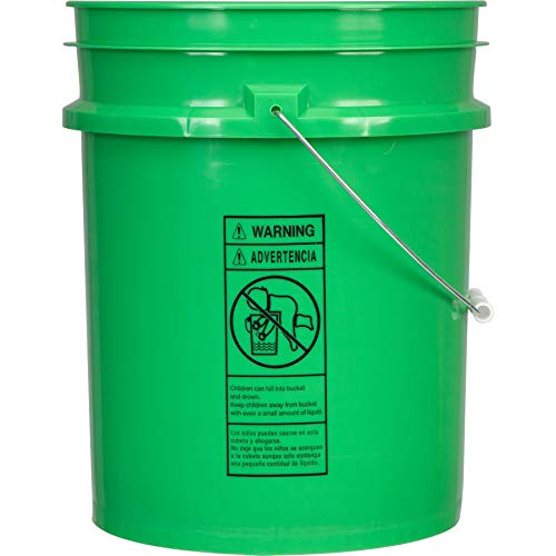 House Naturals 5 Gallon Plastic Food Grade Made in USA Bucket with Screw On Airtight lid (Pack of 2)