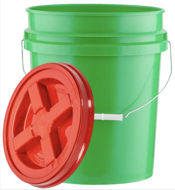 House Naturals 5 Gallon Plastic Food Grade Made in USA Bucket with Screw On Airtight lid (Pack of 2)