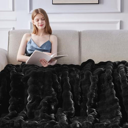 Anysay Faux Fur Throw Blanket, 1000GSM Fluffy Soft Bubble Blanket 50''*60'' - color: Black, size: Throw