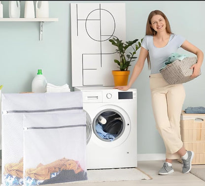4 Pieces Jumbo Mesh Laundry Bags, 2*（44 x 36 ）and 2*（24 x 32） In Large Mesh Wash Bags Zippered Garment Bag for Washing Machine Garment Dirty Clothes Washer Dryer Net Protector
