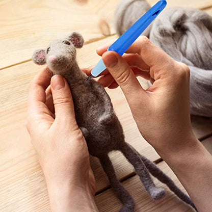 WILLBOND 2 Pack Needle Felting Tool Pen with 3 Needles Punch Style Tool with 7 Barbed Wool Accessories Wool Needle Felting for DIY Patchwork and Craft Making Felt