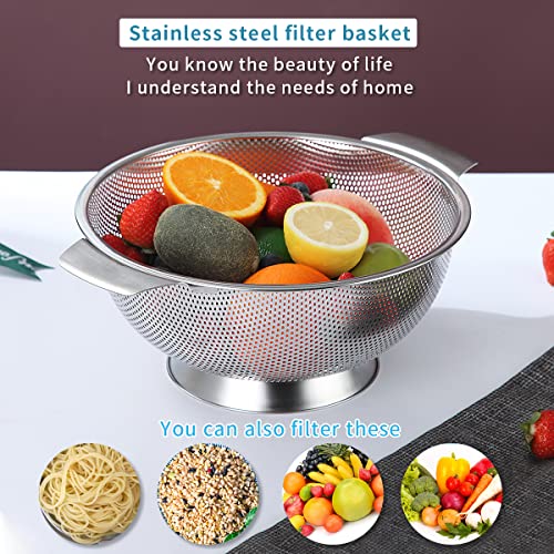 Kyraton Stainless Steel Colander 5 Quart, Professional Strainer with Heavy Duty Handles and Self Draining Solid Ring Base for Pasta, Spaghetti, Berry, Veggies, Fruits, Noodles, Salads Dishwasher Safe