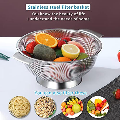 Kyraton Stainless Steel Colander 5 Quart, Professional Strainer with Heavy Duty Handles and Self Draining Solid Ring Base for Pasta, Spaghetti, Berry, Veggies, Fruits, Noodles, Salads Dishwasher Safe