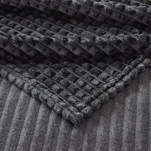 EMME Fleece Blanket, 3D Jacquard Throw Blanket for Couch and Bed, Soft Cozy and Fluffy Blankets Lightweight Luxury Flannel with Geometric Grid Design (Black, 80" x 90") - color: 20-grid-black, size: Queen