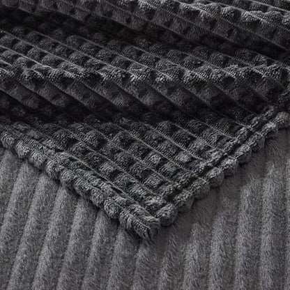 EMME Fleece Blanket, 3D Jacquard Throw Blanket for Couch and Bed, Soft Cozy and Fluffy Blankets Lightweight Luxury Flannel with Geometric Grid Design (Black, 80" x 90") - color: 20-grid-black, size: Queen