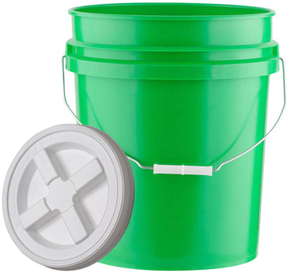 House Naturals 5 Gallon Food Grade Plastic Bucket with Air Tight Screw on Lid Made in USA Container (Green Bucket with White Lid) - color: Green Bucket With White Lid