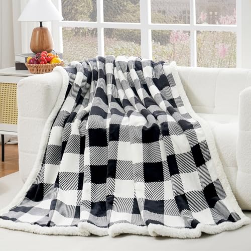 PU MEI Sherpa Fleece Throw Blanket 60" x 80" Reversible Plush Fluffy Large Big Blanket Lattice Flannel Blankets for All Season Use, Black and White - color: Black and White, size: 60"*80"