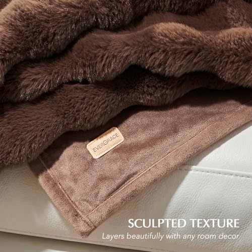EverGrace Faux Rabbit Fur Bubble Throw Blanket, 50"x60", Chestnut - color: Chestnut, size: 50"x60"