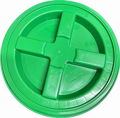 House Naturals 5 Gallon Food Grade Plastic Bucket with Air Tight Screw on Lid Made in USA Container (Green Bucket with Green Lid) - color: Green Bucket With Green Lid
