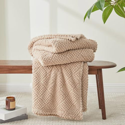 EMME Fleece Blanket, 3D Jacquard Throw Blanket for Couch and Bed, Soft Cozy and Fluffy Blankets Lightweight Luxury Flannel with Waffle Design (Beige, 80" x 90") - color: 02-waffle-beige, size: Queen
