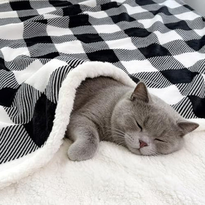PU MEI Sherpa Fleece Throw Blanket 80" x 90" Reversible Plush Fluffy Large Big Blanket Lattice Flannel Blankets for All Season Use, Black and White - color: Black and White, size: 80"*90"