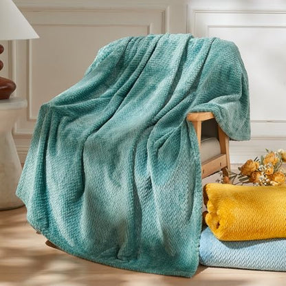 NEWCOSPLAY Fleece Leaves Pattern King Blanket, Light Teal, 90"x110" | Super Soft Throw Blanket, Lightweight Cozy Bed Sofa Blanket, Premium Silky Flannel Fleece, Travel Blanket for All Season Use - color: Light Teal, size: King(90"x110")
