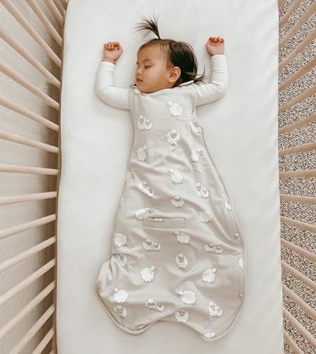 Woolino Merino Wool & Organic Cotton Baby Sleep Sack 2-24 Months – Ultimate 4-Season Baby Sleeping Bag, Universal Size Wearable Blanket, 2-Way Zipper & Adjustable Fit, Year-Round Use - Sheep - color: Sheep
