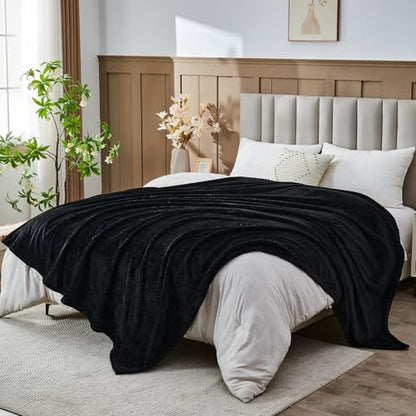 NEWCOSPLAY Fleece Leaves Pattern King Blanket, Black, 90"x110" - color: Black, size: King(90"x110")