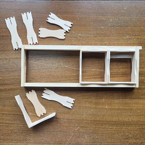 Foxhound Bee Co Comb Honey Cassette, Medium Frames - 40 Cassettes - size: Comb Cassette Medium Frame - 40 Pack