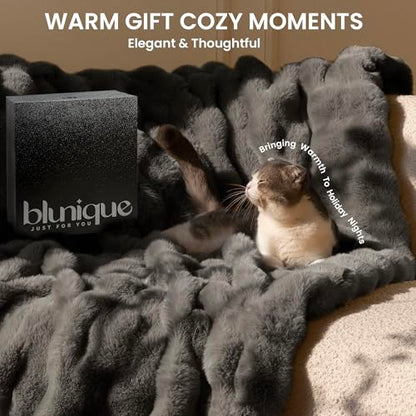 Electric Heated Blanket for Girls & Women, Soft & Luxurious,Faux Fur Heating Throw Blankets, 6 Heat Settings, Overheat Protection, Quick Heating, Memory Function, Giftable, 50"x60",Dark Taupe - color: Dark Taupe