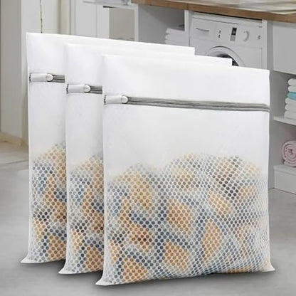 3-Pack Honeycomb Laundry Bags for Delicates | Heavy-Duty Zippered Mesh Wash Bags | 12 x 16 inch (3 Medium) - size: 3*M